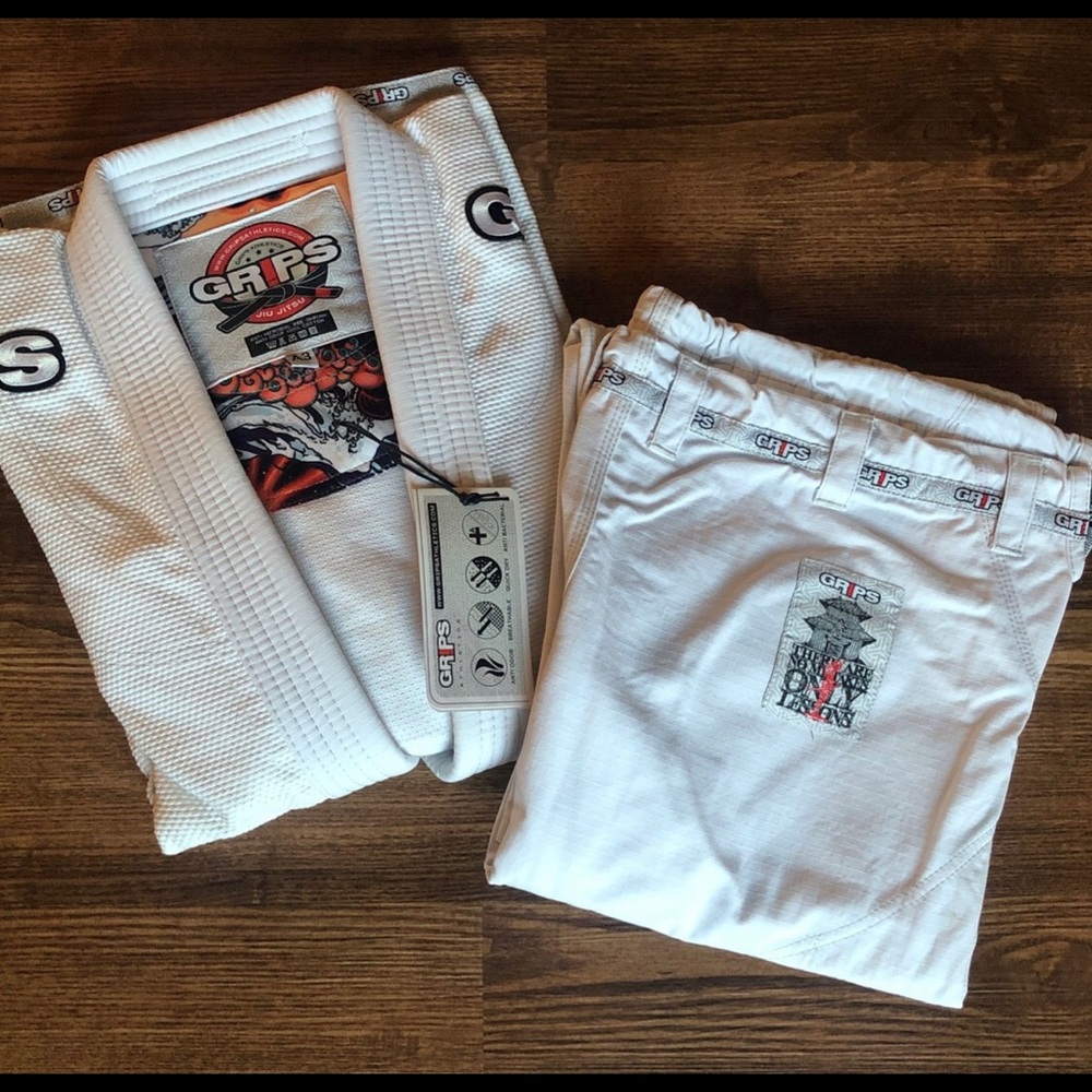 NWT Gr1ps A3 BJJ Gi
